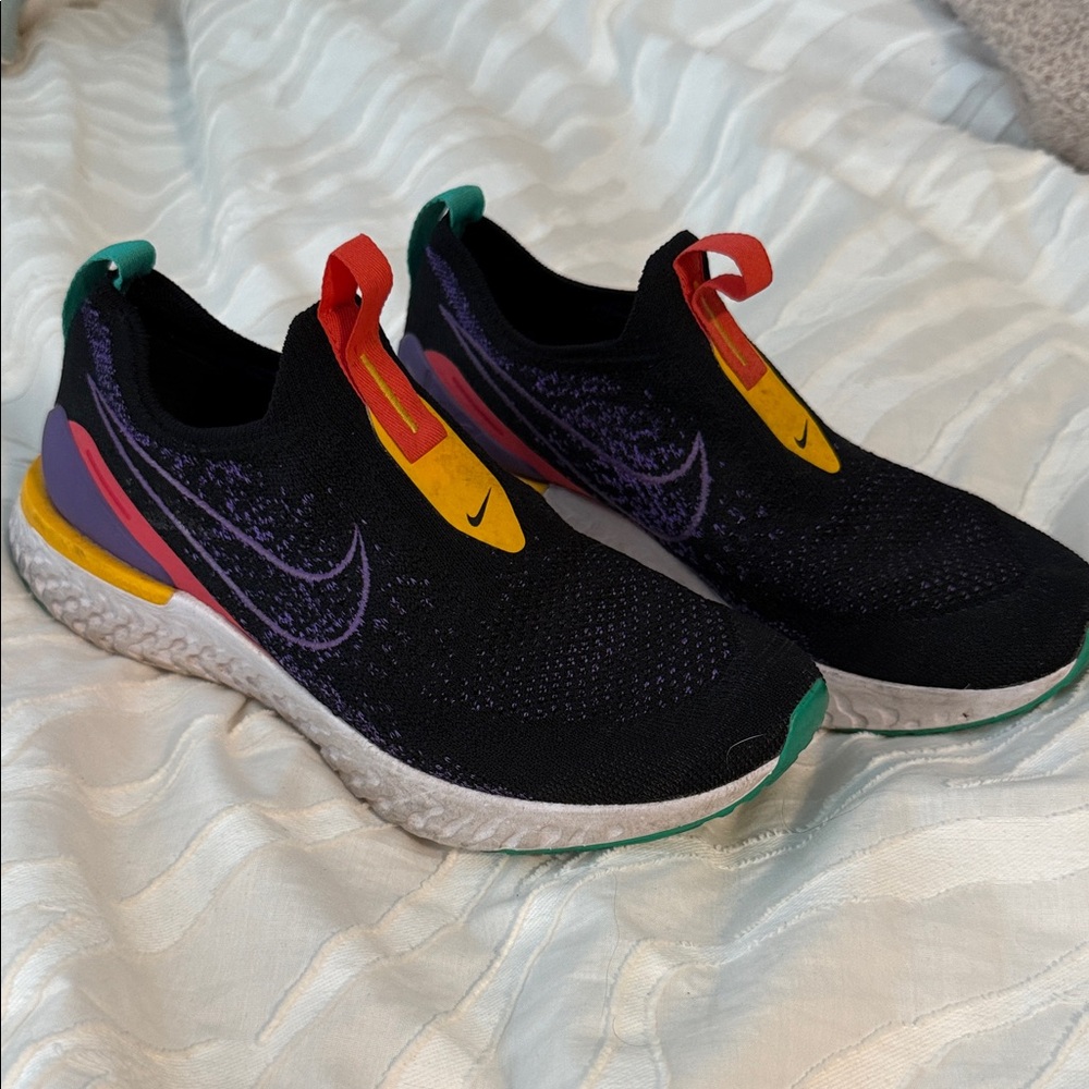 Nike React women’s sneakers